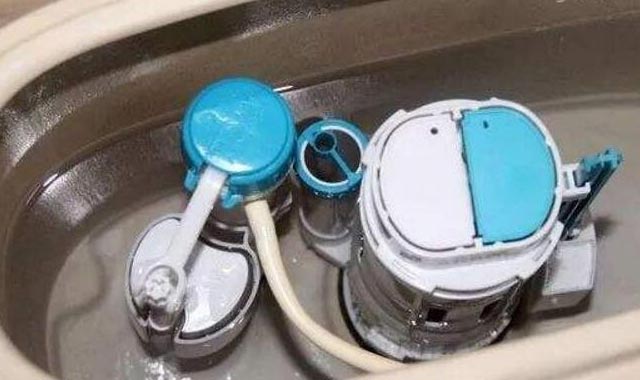马桶水箱不上水到底要怎么办